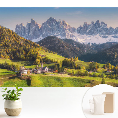 Un sat de munte cu peisaj pitoresc