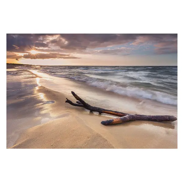 Apus de soare peste mare