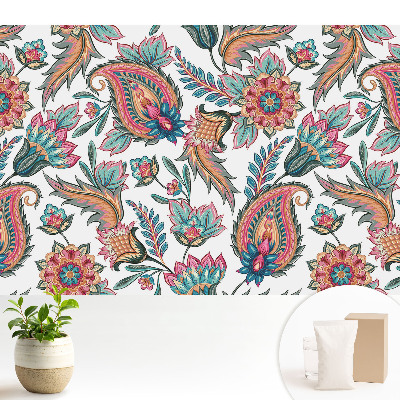 Model Paisley cu flori și frunze