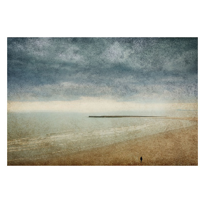 Coastă la apus în stil retro, cu atmosferă caldă