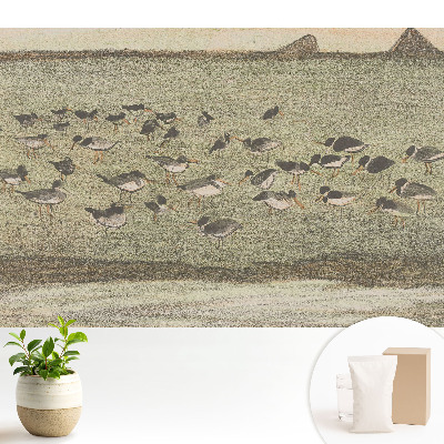 Păsări în pajiște într-o compoziție armonioasă