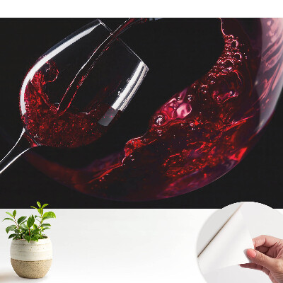 Un pahar de vin învârtit