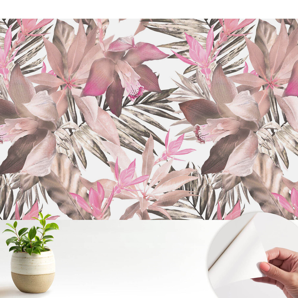 Model armonios cu flori exotice pastelate