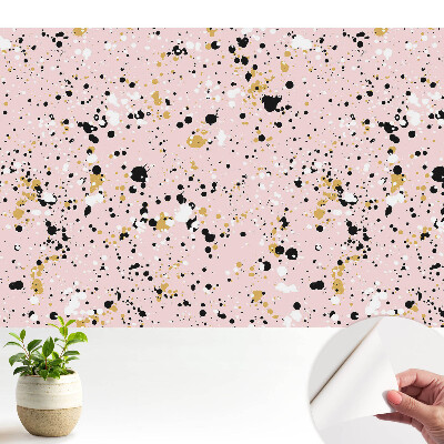 Pete abstracte pe un fundal roz