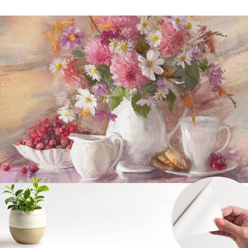 Un buchet de flori cu accesorii aranjate cu grijă