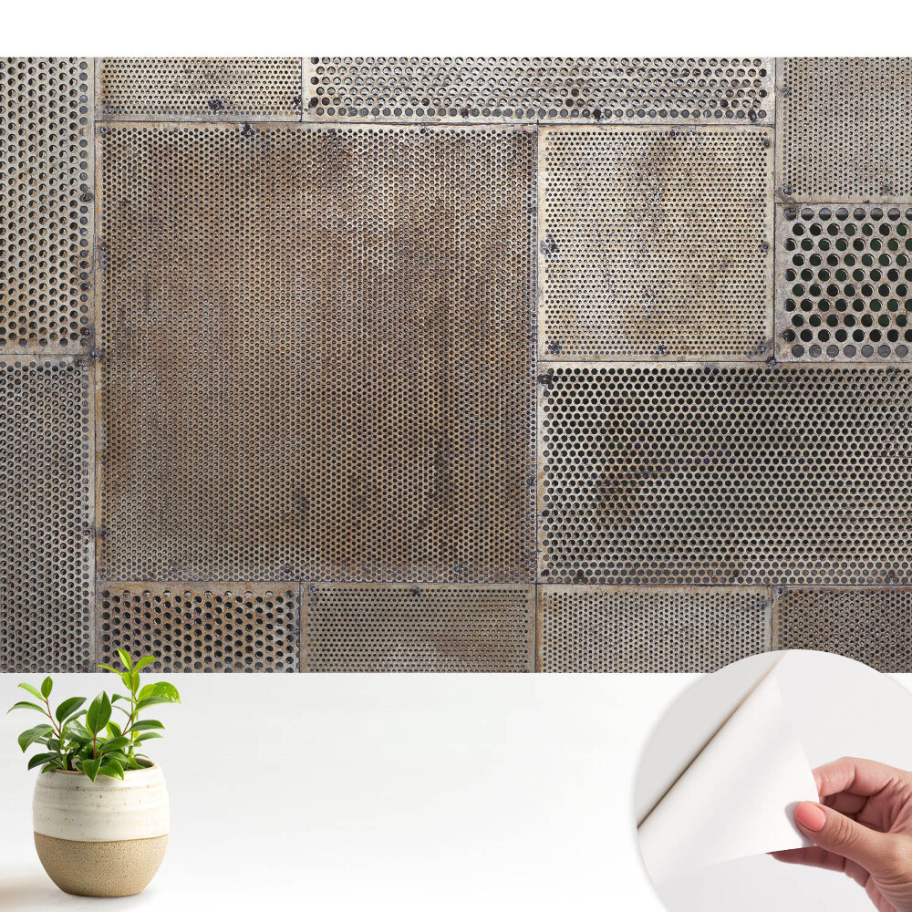 Perforații metalice cu model geometric