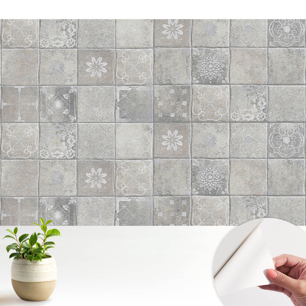 Gresie elegantă în nuanțe de gri și bej