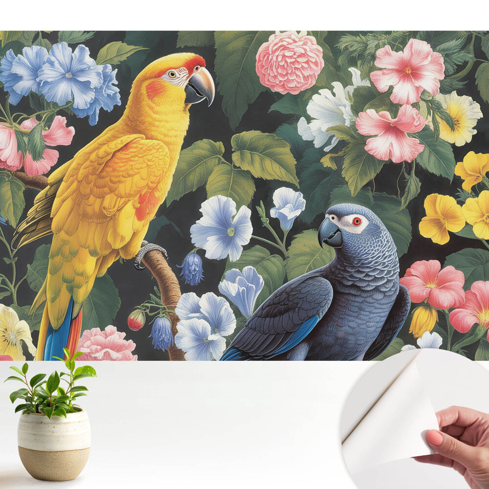 Păsări tropicale colorate printre flori