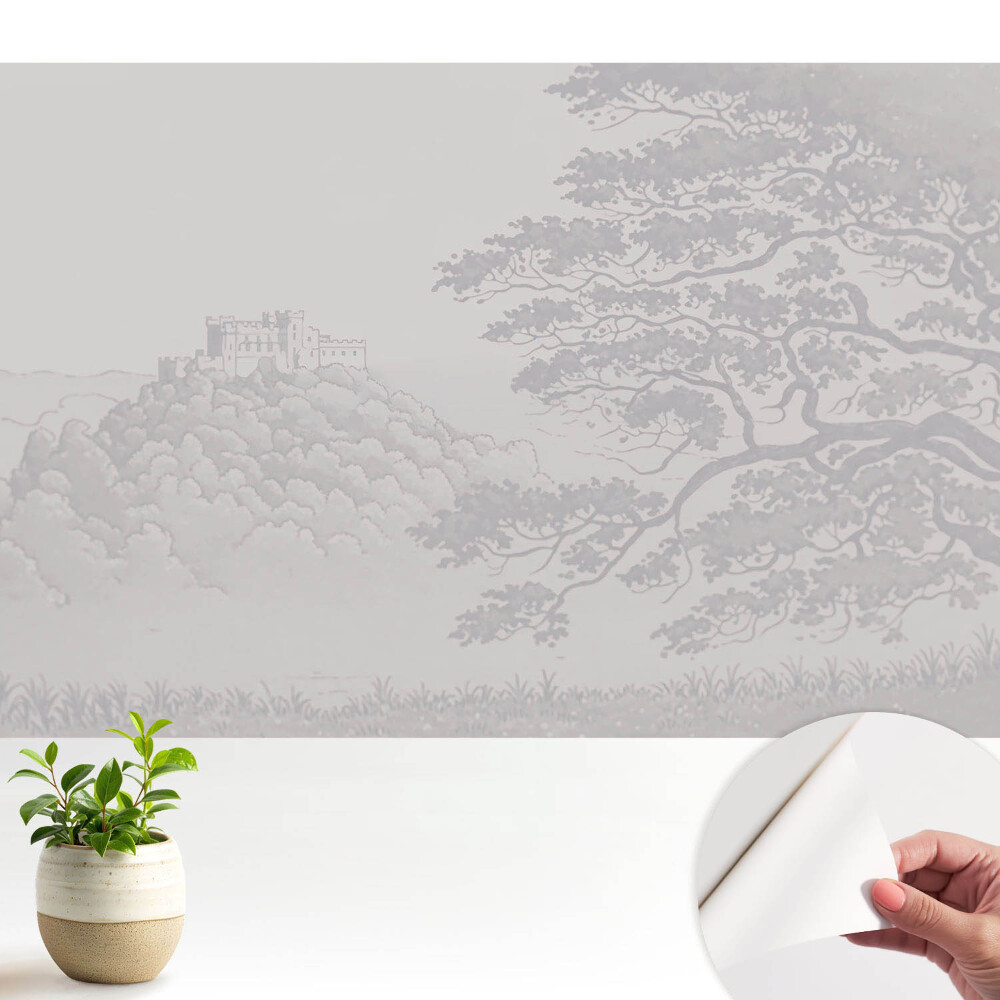 Peisaj al unui castel printre copaci