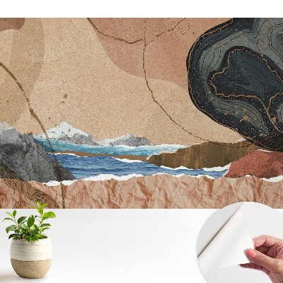 Peisaj colorat cu uscat și mare