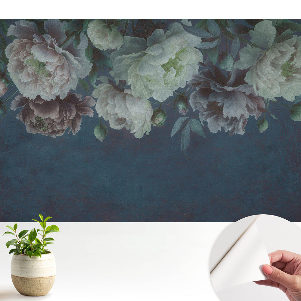 Flori pe un fundal întunecat