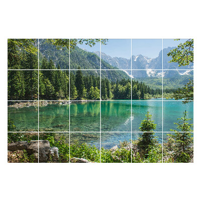Autocolante gresie Peisaj montan cu un lac