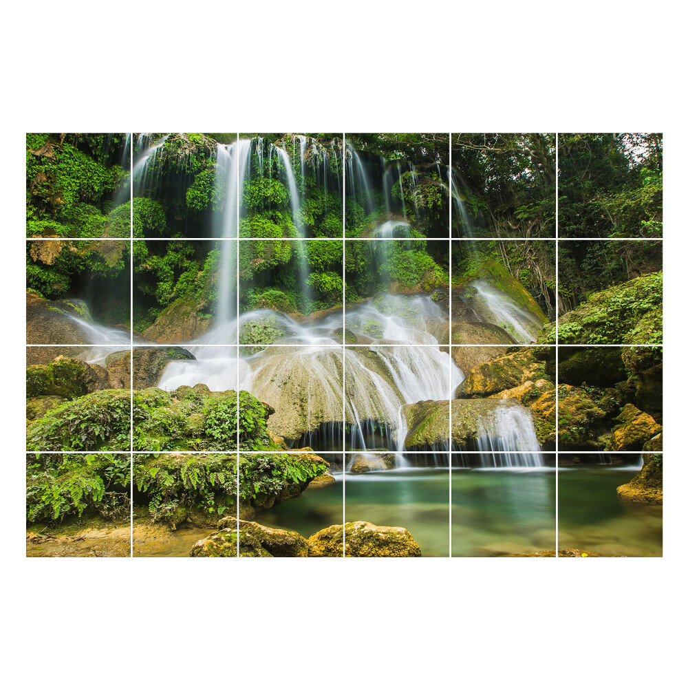 Autocolante gresie si faianta Cascada în pădurea verde