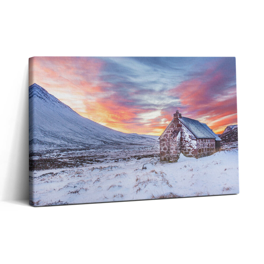 Tablou canvas 30x20 O căsuță în munții înzăpeziți