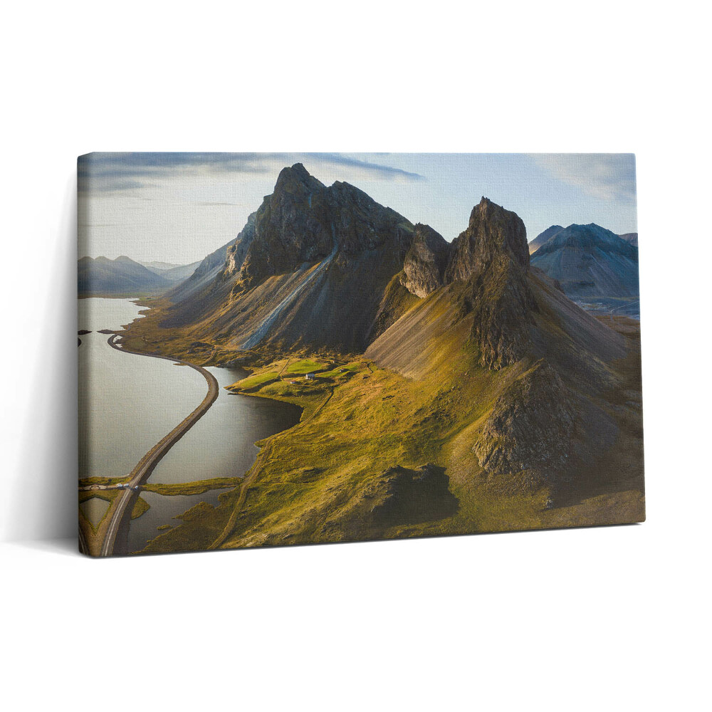 Tablou canvas 30x20 Drum pitoresc din Islanda