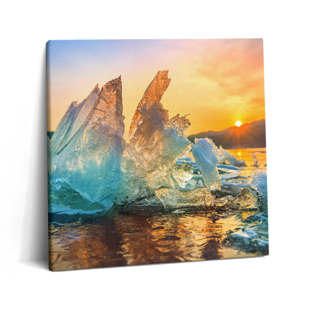 Tablou pe pânză canvas 60x60 O bucată de gheață la răsăritul soarelui