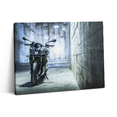 Pictură pe pânză 80x60 O motocicletă pe o bandă betonată a orașului