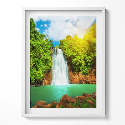 Tablou living cu rama Peisaj cu o cascadă printre verdeață