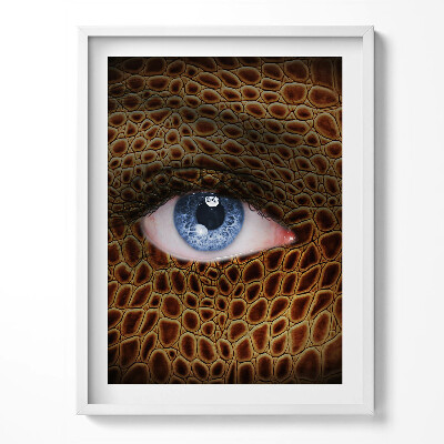 Tablou living cu rama Model feminin cu ochi de pisică și leopard