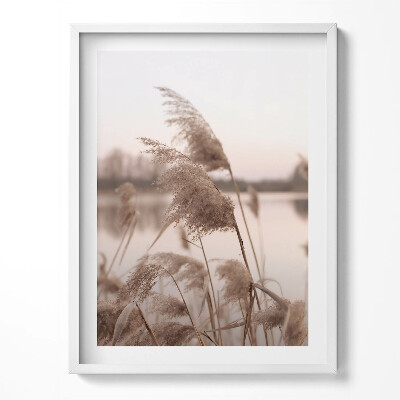 Tablou rama Peisaj romantic cu iarbă și lac în stil boho