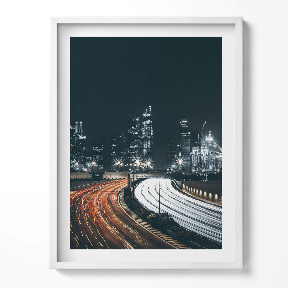 Tablou living cu rama Străzile aglomerate ale orașului noaptea