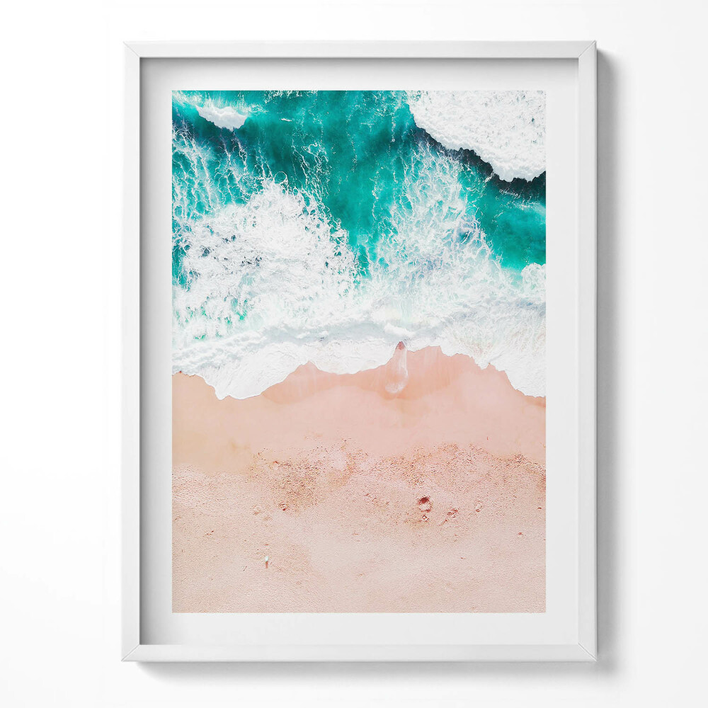 Tablou living cu rama Valurile mării pe plajă din vedere de pasăre