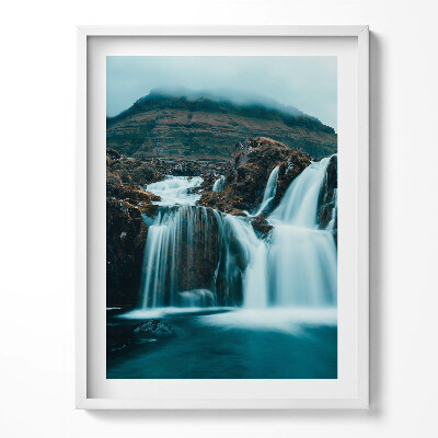 Tablou living cu rama Fotografie a unei cascade de munte