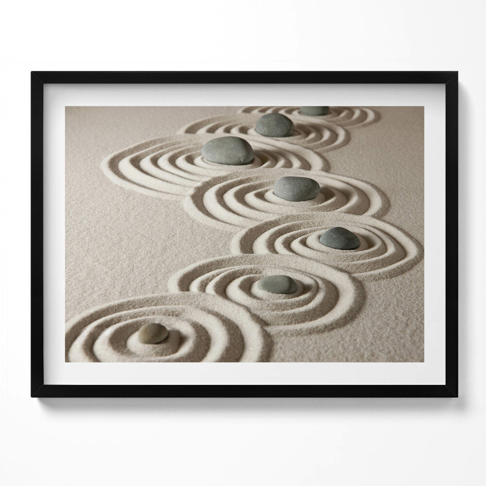 Tablou rama Zen - pietre pe cercuri de nisip