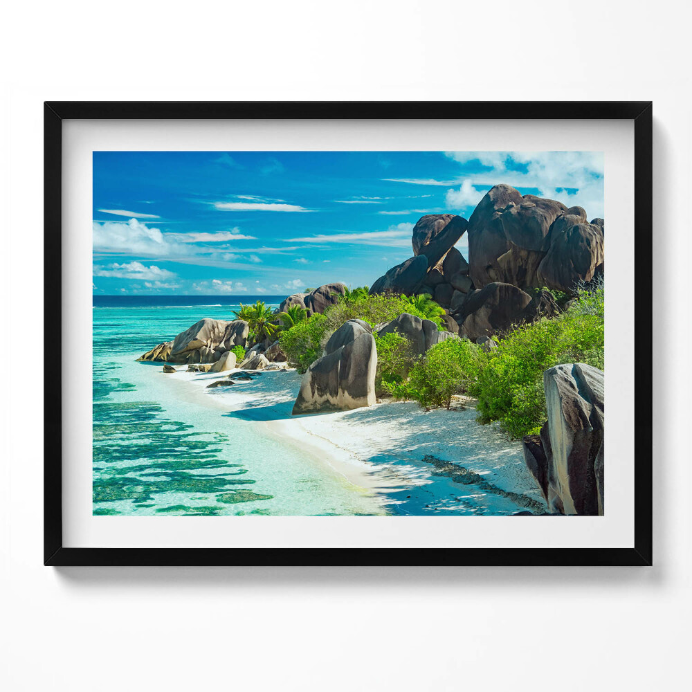 Tablou living cu rama Peisaj de vară cu plajă și ocean