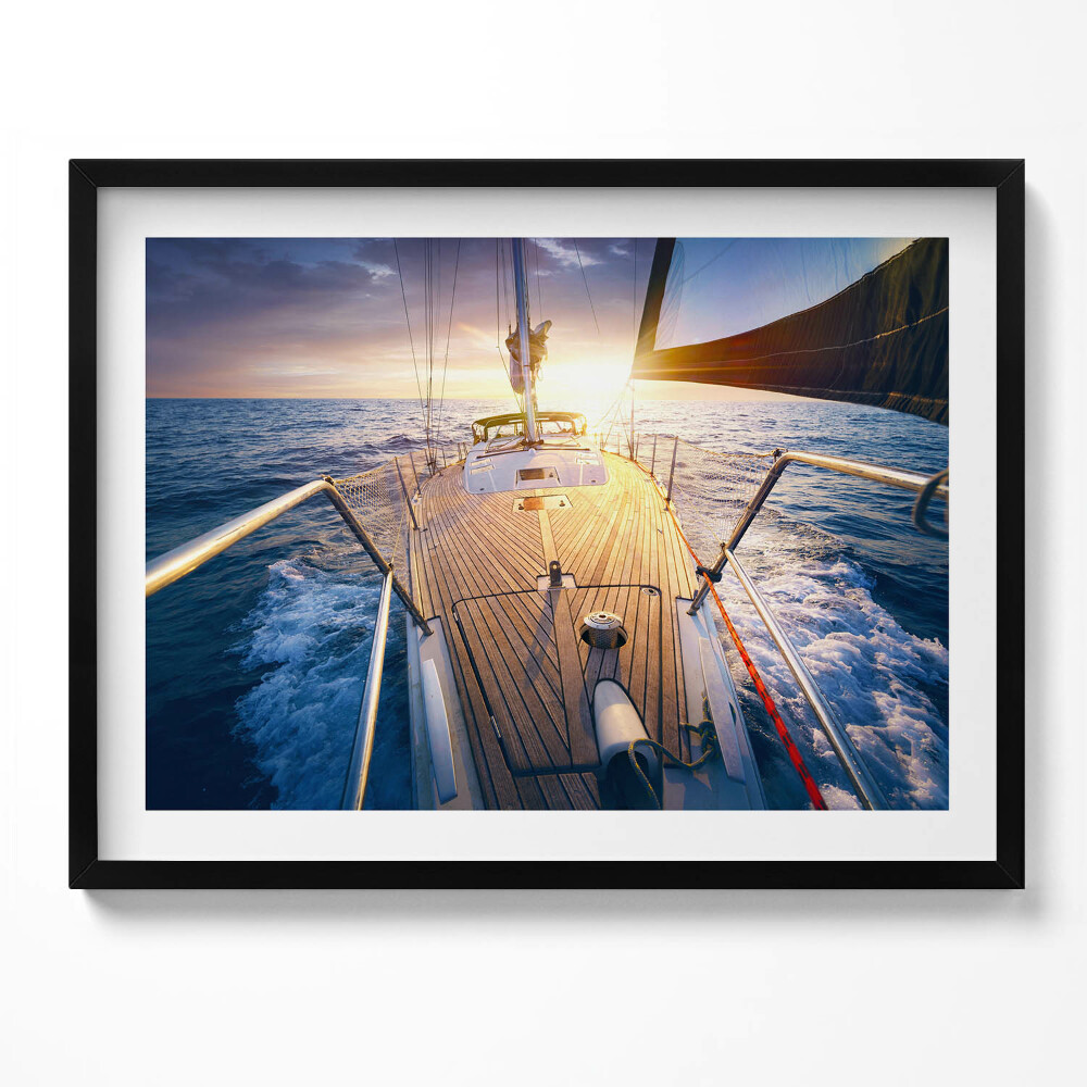 Tablou rama Apus de soare pe puntea unei bărci cu pânze