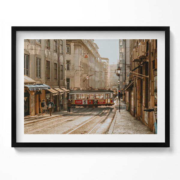 Tablou living cu rama Vedere a Lisabonei și a tramvaiului