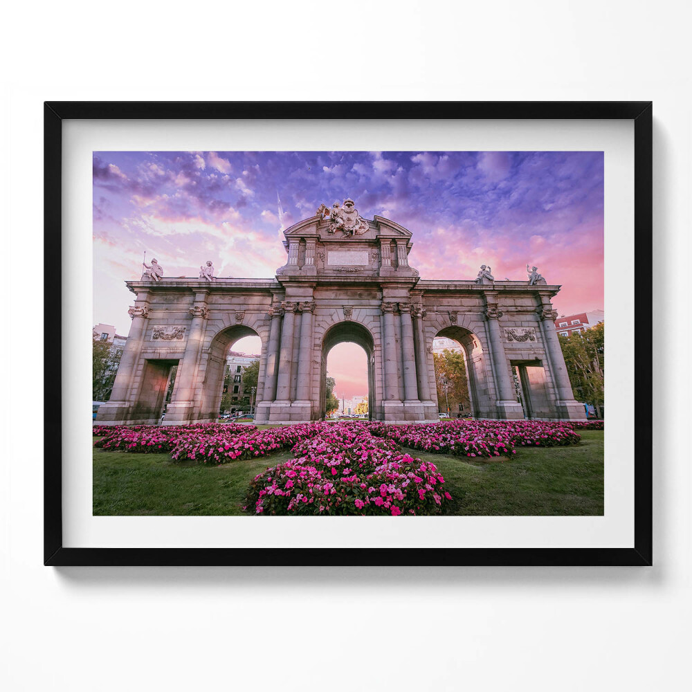 Tablou living cu rama Uși Alcala Madrid Spania