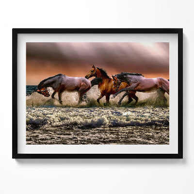 Tablou living cu rama Cai galopând prin apă