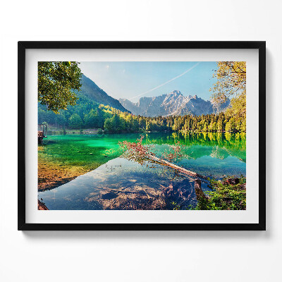 Tablou rama Peisaj al unui lac de munte printre copaci