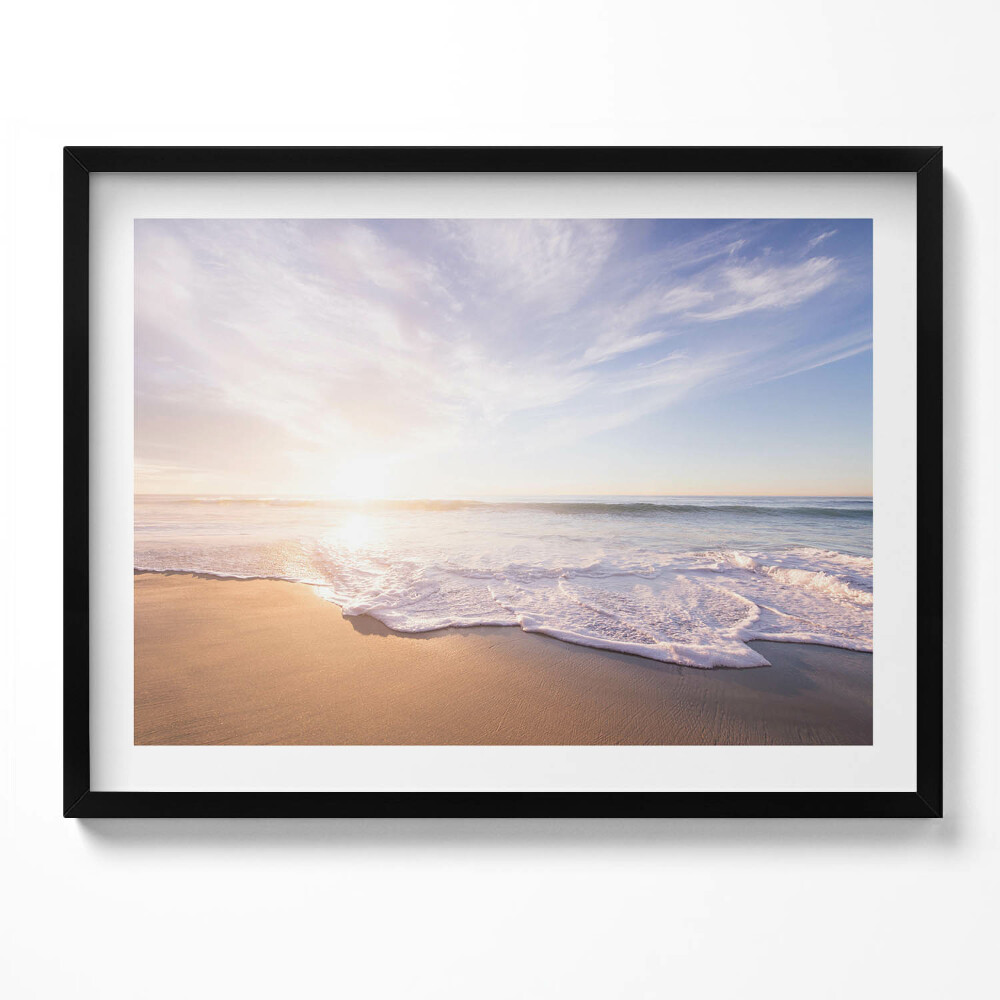 Tablou living cu rama Vedere liniștită asupra plajei și a mării