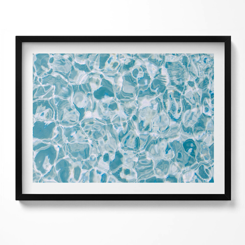 Tablou living cu rama O pânză de apă albastră și transparentă