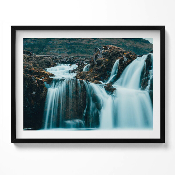 Tablou living cu rama Fotografie a unei cascade de munte