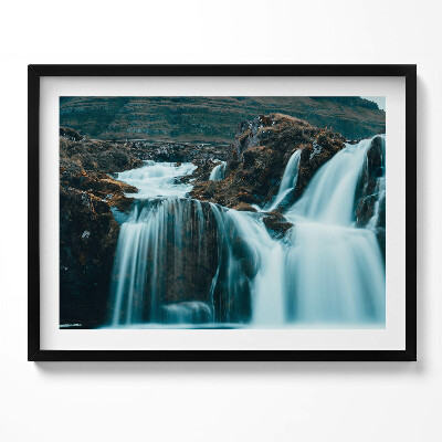 Tablou living cu rama Fotografie a unei cascade de munte