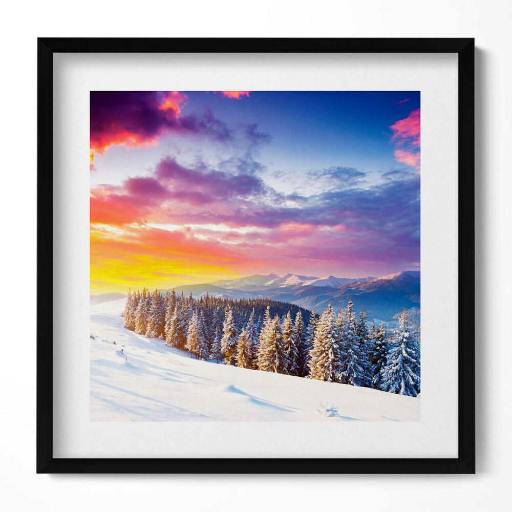 Tablou living cu rama unic Peisaj montan de iarnă