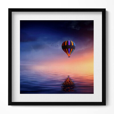 Tablou living cu rama unic Balon deasupra apei