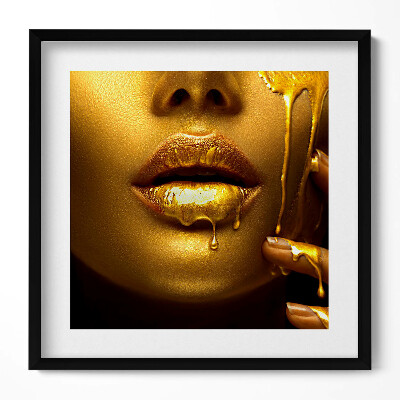 Tablou rama unic Fața și buzele unei femei în aur