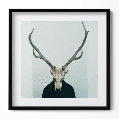 Tablou living cu rama unic Bărbat cu craniu de cerb