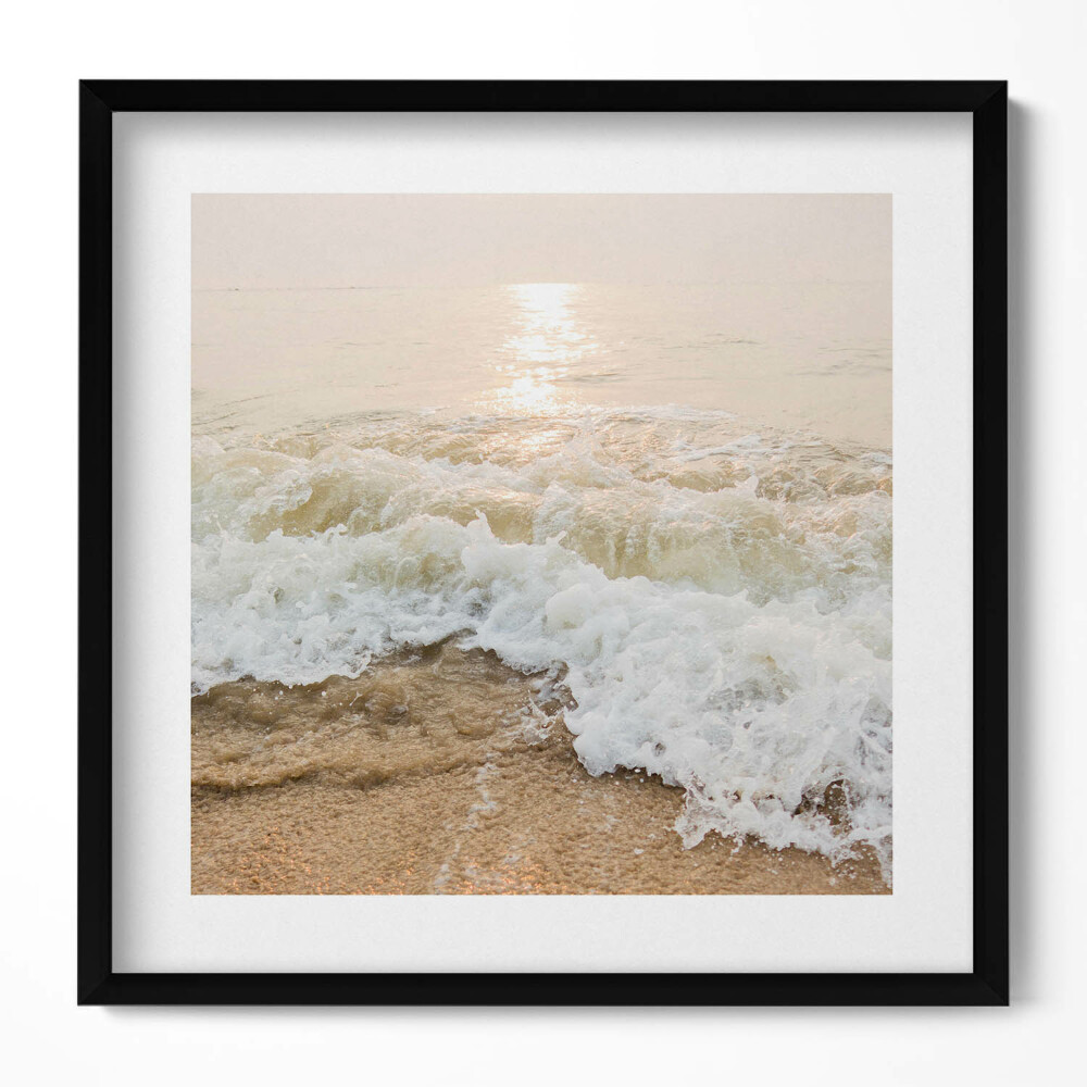 Tablou rama unic Valuri de apă pe plajă în sepia