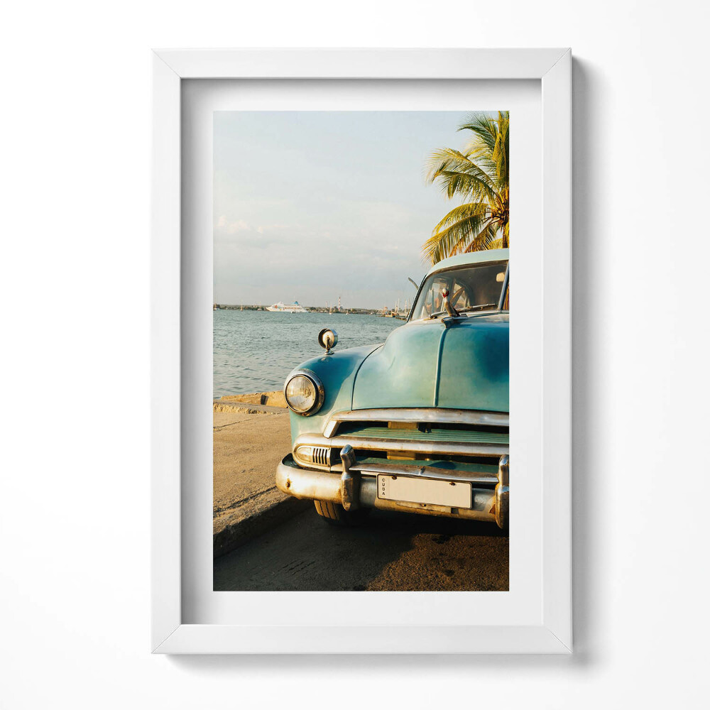 Tablou living cu rama decorativ Mașină albastră lângă mare