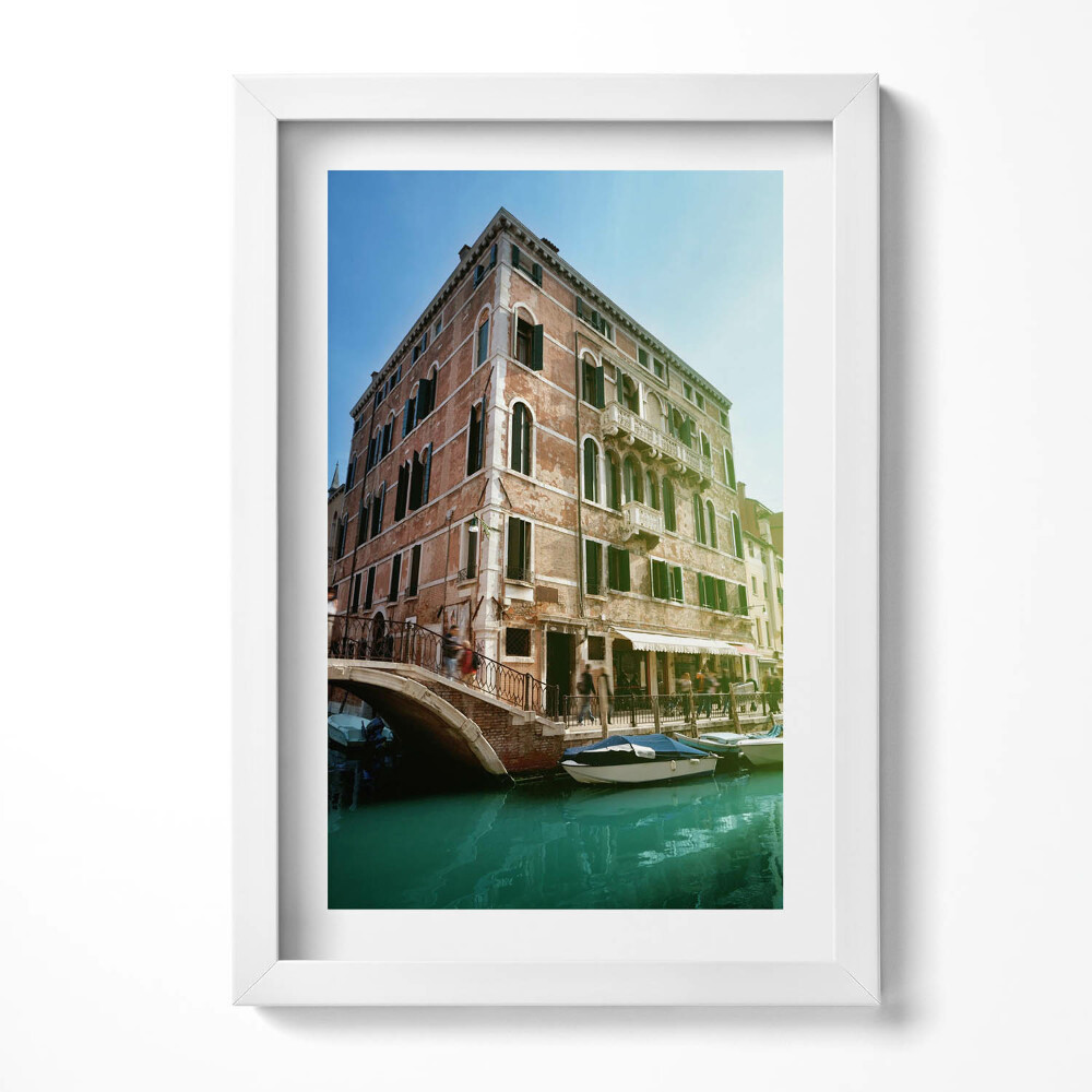 Tablou living cu rama decorativ Străzile frumoase ale Veneției la soare