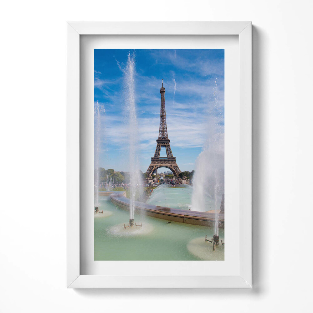 Tablou living cu rama decorativ Fântână Turnul Eiffel Paris