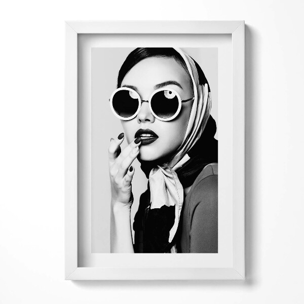 Tablou rama decorativ Portret alb-negru al unei femei într-un stil glamour