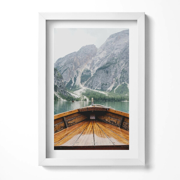 Tablou rama decorativ Vedere de pe o barcă pe un lac de munte