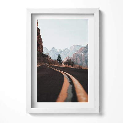 Tablou living cu rama decorativ Drumul dintre munți