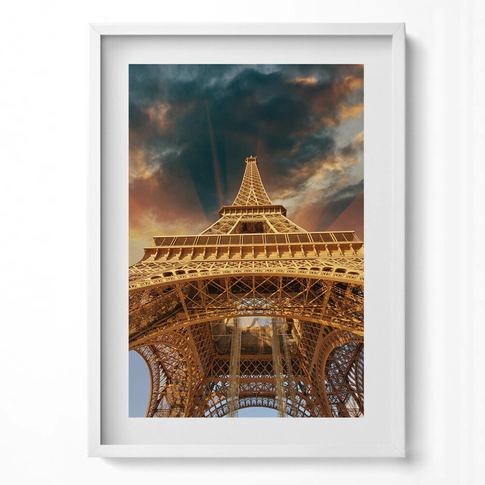 Tablou rama modern Turnul Eiffel în lumina soarelui